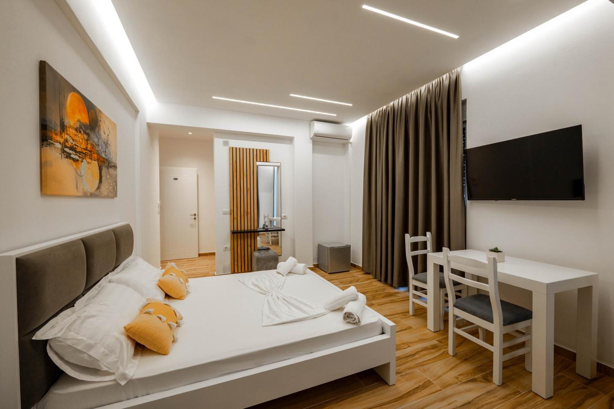 Vila Amare Sarandë Exteriör bild
