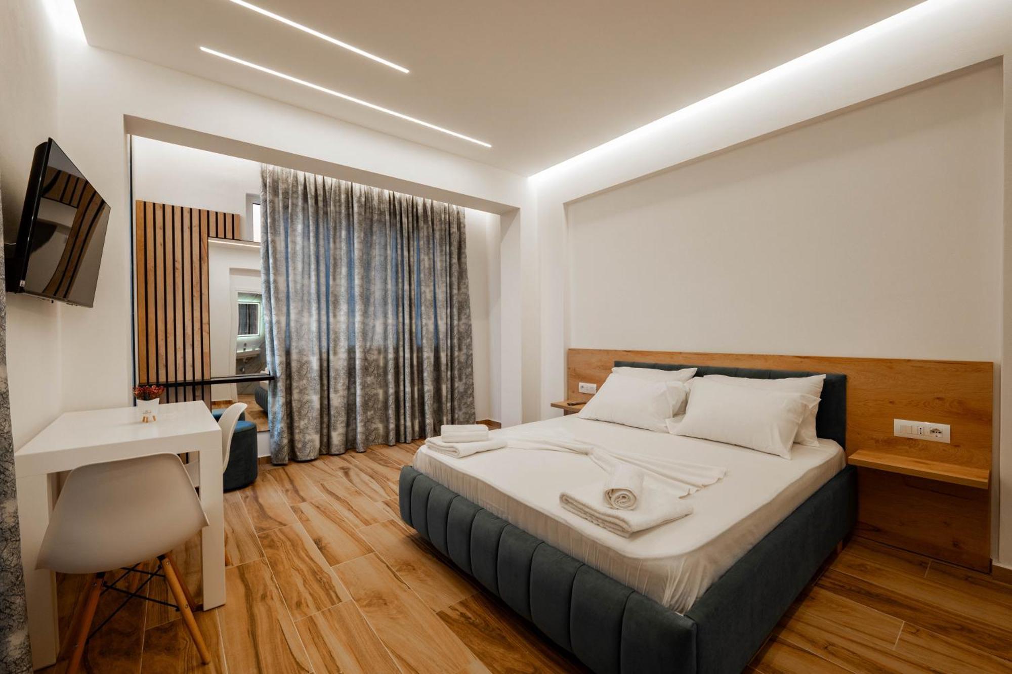 Vila Amare Sarandë Rum bild